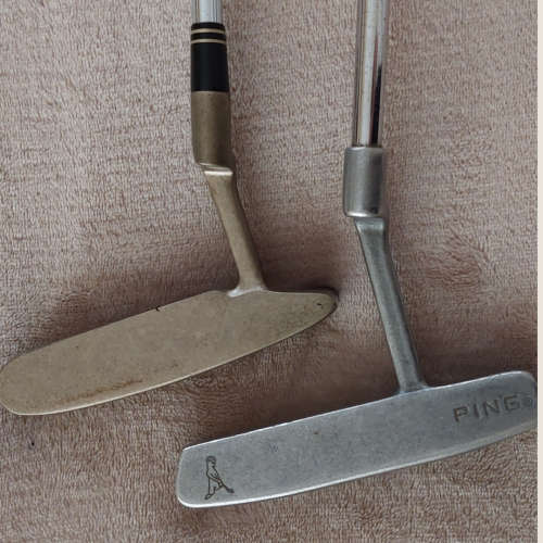 Ping Golfclubs and Cart