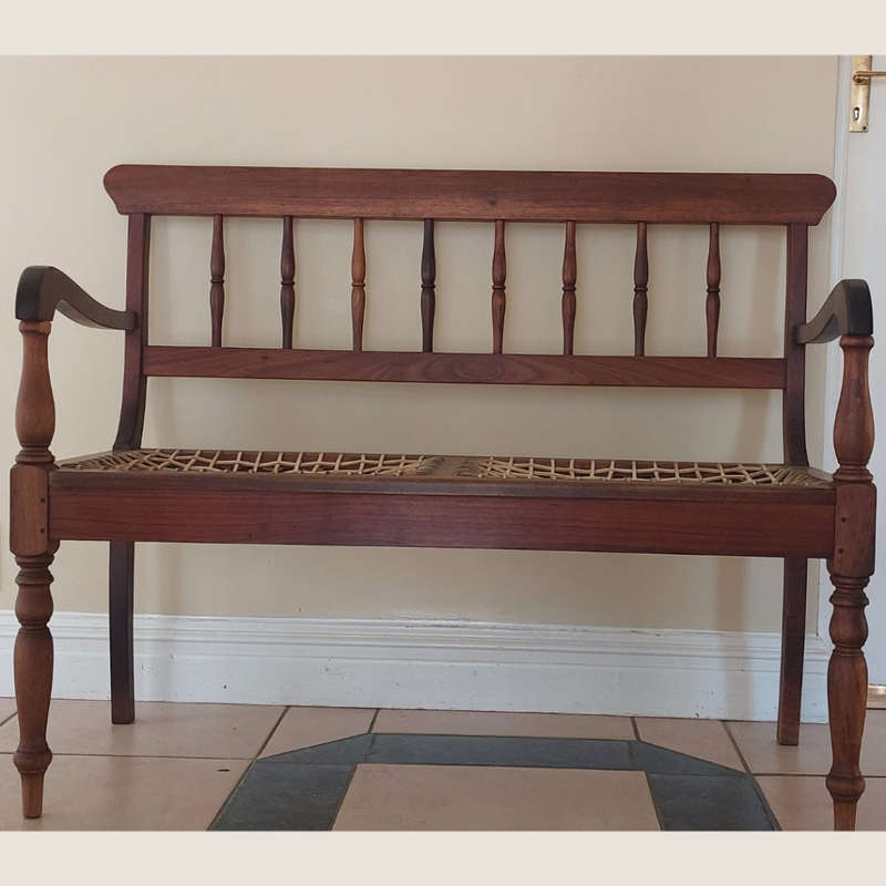 Blackwood Double Riempies Bench