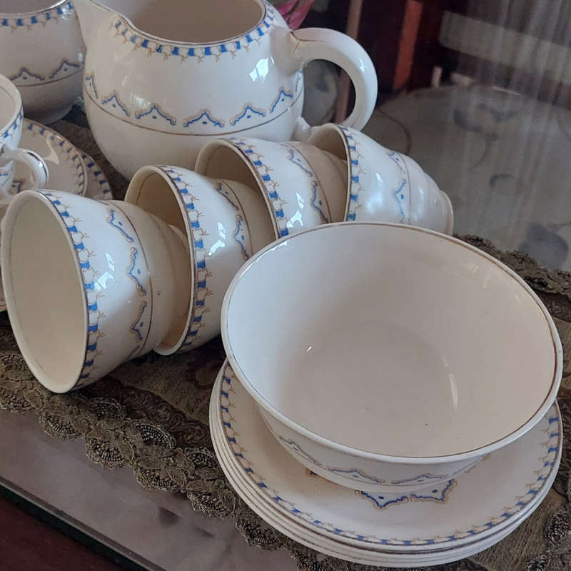 Cream and Blue 1949 UWB Commemorative Voortrekker Monument Tea Set