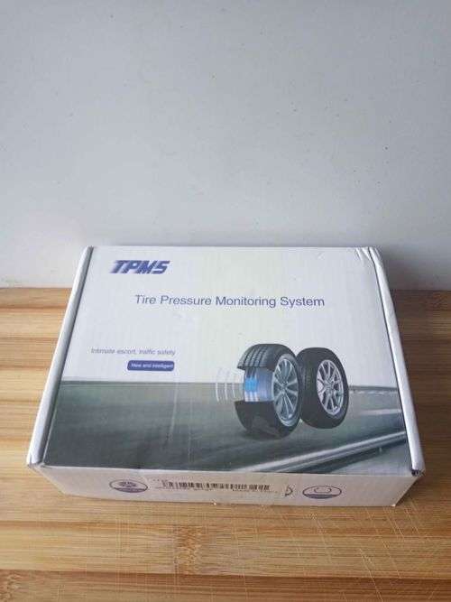 Solar Wireless Tyre / Tire Pressure Monitor System with 4 wheel Sensors