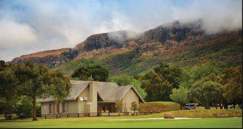 Magalies Park "" 2 Bedroom 6 - Sleeper Chalet  "Xmas -New Year Break""