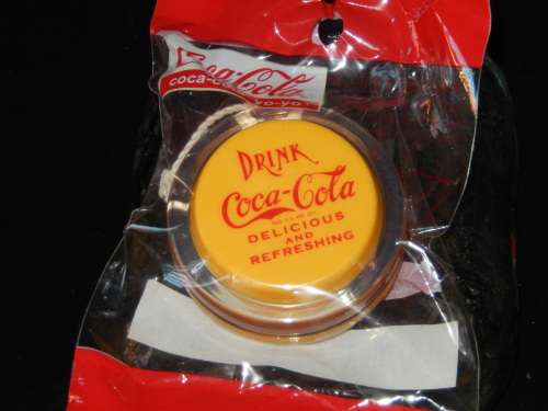 Coke Cola  YO- YO  ""Yellow Face ""