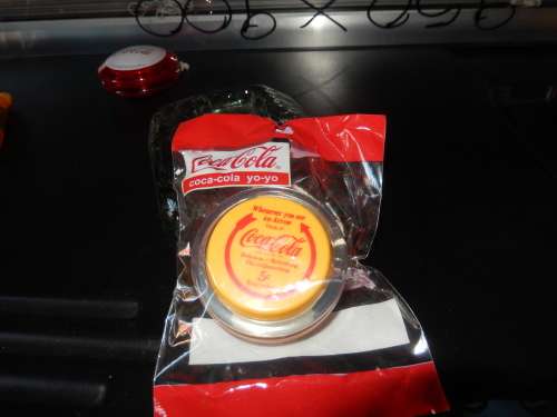 Coke Cola  YO- YO  ""Yellow Face ""
