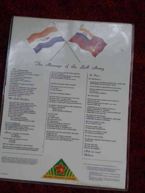 SADF............. MESSAGE of the SA ARMY .....scarce item.Afrikaans and English