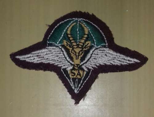 SADF 1 PARACHUTE Bn Moth 100% genuine item Issued but not used mint condition