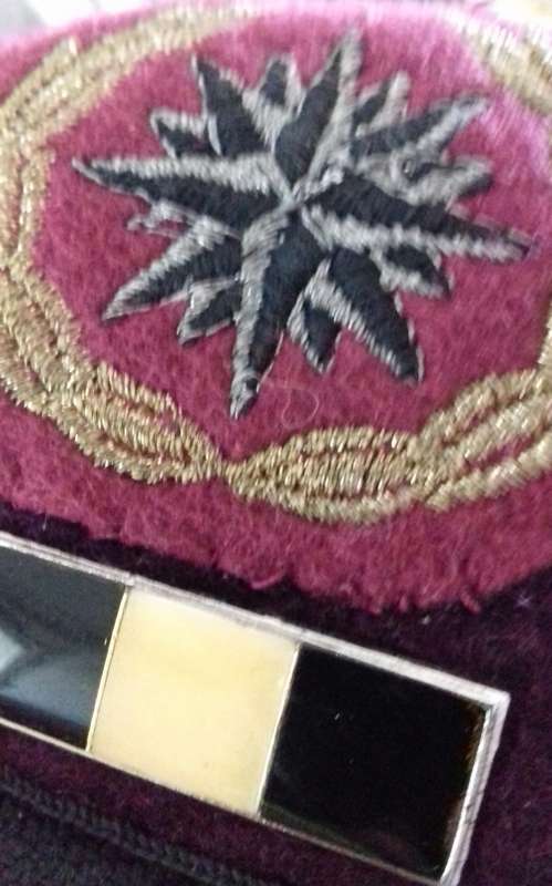 SADF Beret 100% Genuine From former 1 & 5 Recce Operator ....1988 5th issue badge (see description)