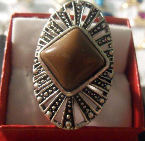 Silver ring with brown stone - size ajustable