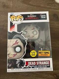 DEAD STRANGE FUNKO POP! GLOWS IN THE DARK ! HOT TOPIC EXCLUSIVE !