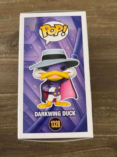 DARKWING DUCK!! DISNEY!!FUNKO POP!! FUNKO EXCLUSIVE!!