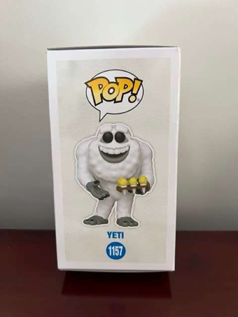 YETI!!MONSTERS!!FUNKO POP!! HOT TOPIC EXCLUSIVE!! SCENTED