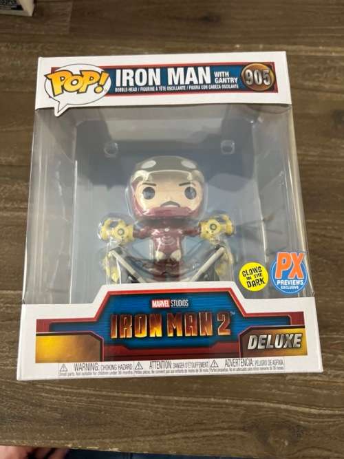 IRON MAN WITH GANTRY!!IRON MAN!!FUNKO POP!! DELUXE!! GITD!! PX EXCLUSIVE!!