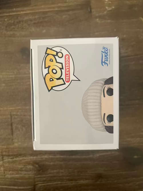 JOYCE!!STRANGER THINGS!!FUNKO POP!! FUNKO EXCLUSIVE!!