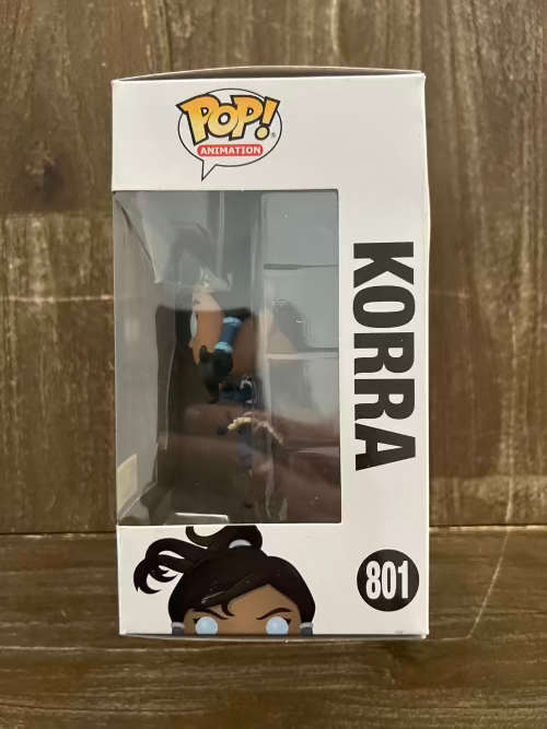 KORRA!! THE LEGEND OF KORRA!!FUNKO POP!! HOT TOPIC EXCLUSIVE!!