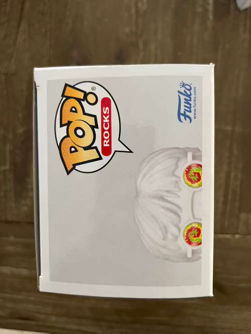 JOHN LENNON!! JOHN LENNON!! FUNKO POP!! EE EXCLUSIVE!!