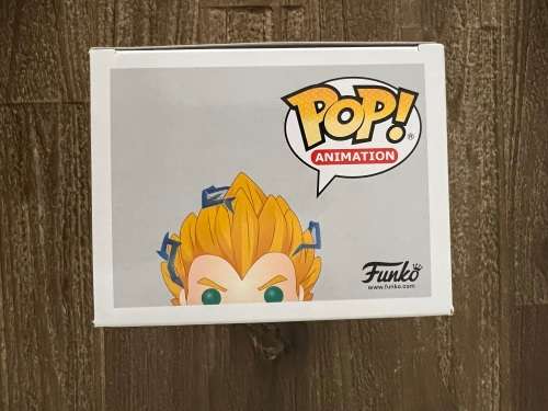 SUPER SAIYAN 2 VEGETA!!DBZ!!FUNKO POP!! PX EXCLUSIVE!! GLOW CHASE!!