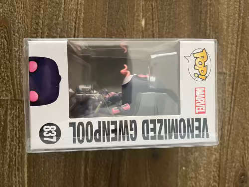 VENOMIZED GWENPOOL!! VENOM!! FUNKO POP!! GAMESTOP EXCLUSIVE!!