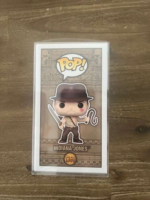 INDIANA JONES!! INDIANA JONES!!FUNKO POP!! HOT TOPIC EXCLUSIVE!!