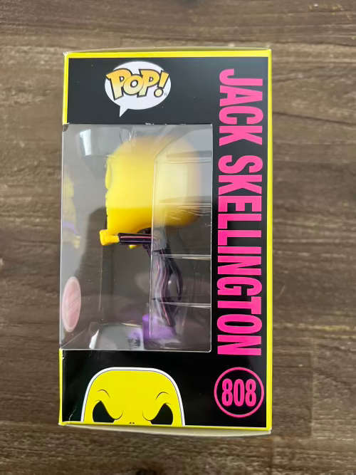 JACK SKELLINGTON!!DISNEY!!FUNKO POP!! GAMESTOP EXCLUSIVE!! BLACKLIGHT!!