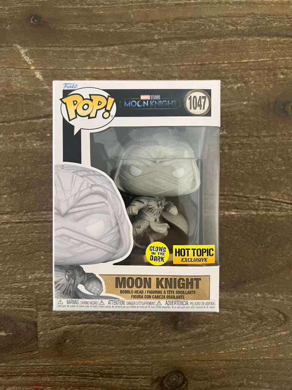 MOON KNIGHT!!MOONKNIGHT!! FUNKO POP!! HOT TOPIC EXCLUSIVE!! GITD