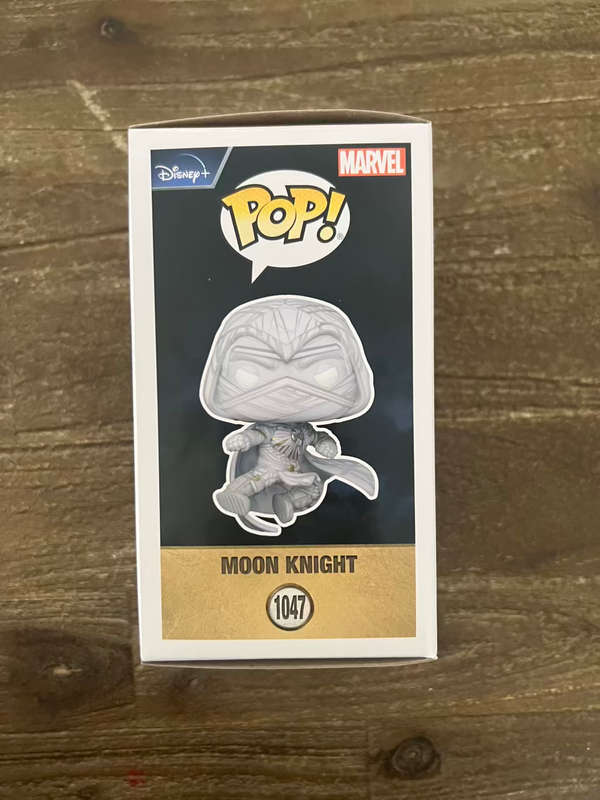 MOON KNIGHT!!MOONKNIGHT!! FUNKO POP!! HOT TOPIC EXCLUSIVE!! GITD