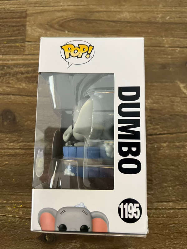 DUMB0!! DISNEY!!FUNKO POP!! VERY NEKO!!