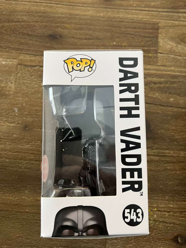 DARTH VADER!! STAR WARS!! FUNKO POP!! GAMESTOP EXCLUSIVE!!