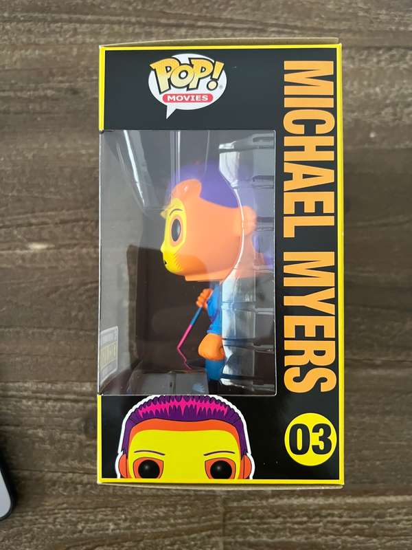 MICHAEL MYERS!!HALLOWEEN!!FUNKO POP!! EE EXCLUSIVE!!