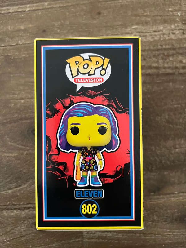 ELEVEN!!STRANGER THINGS!!FUNKO POP!! TARGET EXCLUSIVE!!BLACK LIGHT!!