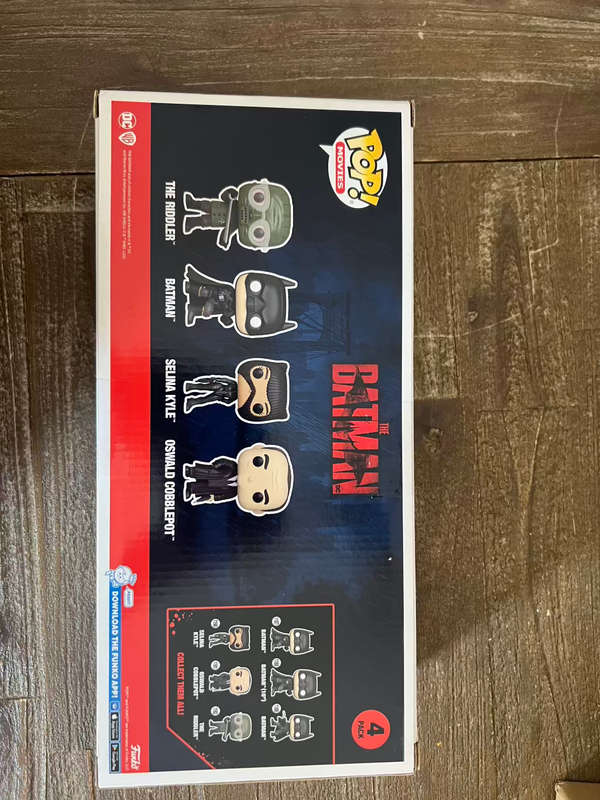 BATMAN 4 PACK!!BATMAN!!FUNKO!! WALMART EXCLUSIVE!!