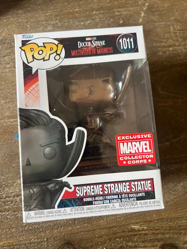 SUPREME STRANGE STATUE!!DR STRANGE!!FUNKO POP!! MARVEL COLLECTORS EXCLUSIVE!!