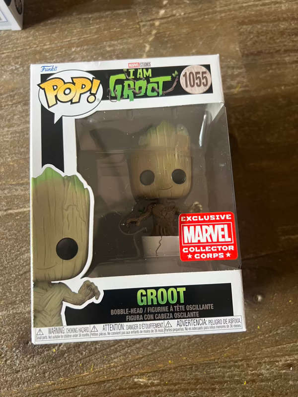 GROOT!!GROOT!!FUNKO POP!! MARVEL COLLECTORS EXCLUSIVE!!