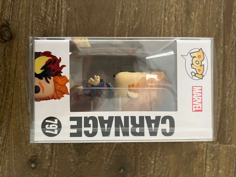 CARNAGE!!MARVEL!!FUNKO POP!! HOT TOPIC EXCLUSIVE!!!
