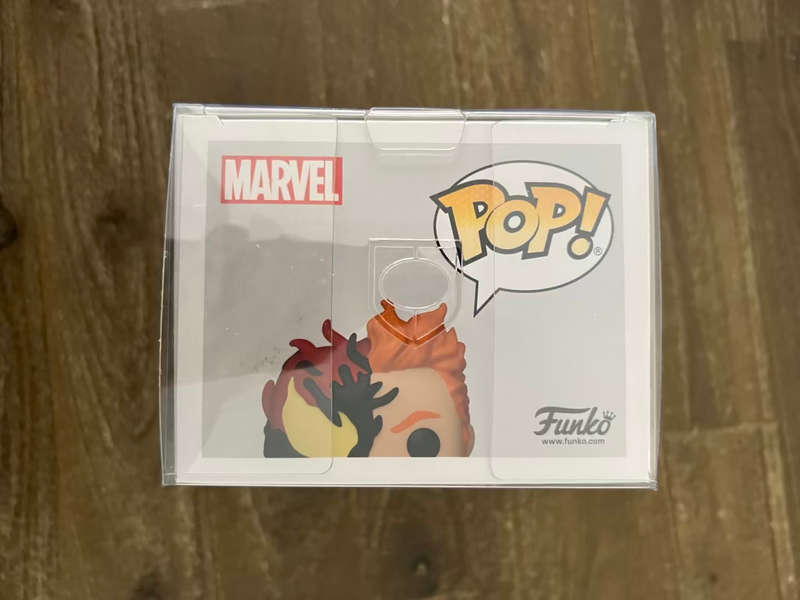 CARNAGE!!MARVEL!!FUNKO POP!! HOT TOPIC EXCLUSIVE!!!