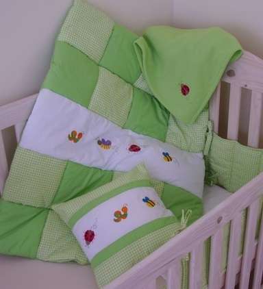 BedBugs Cot Linen Set (Quilt, Bumper, Baby Pillow Slip)