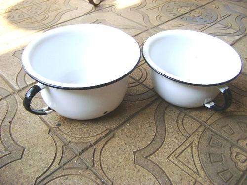 2 WHITE ENAMEL BED CHAMBER MATES