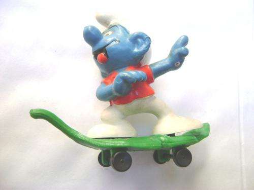 1978 PEYO SCHLEIGH SKATE BOARDER SMURF