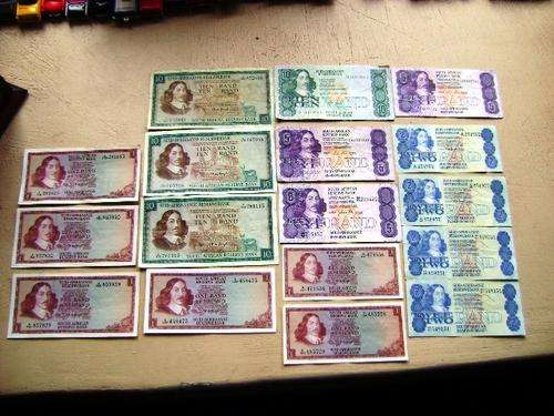 MIXED LOT OF SOUTH AFRICAN NOTES IN GREAT CONDITION
