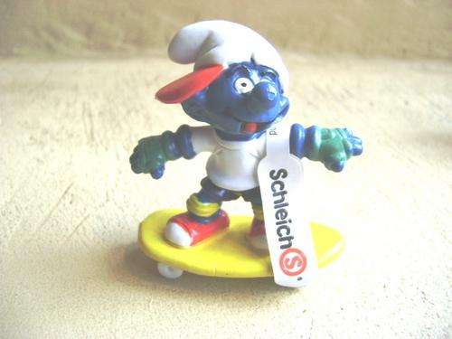 PEYO SCHLEIGH SKATE BOARDER SMURF