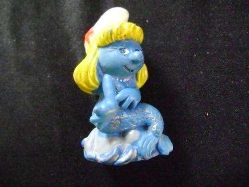 VINTAGE 1981 PEYO SCHLEIGH W GERMANY MERMAID SMURFETTE