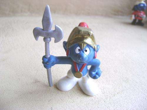 VINTAGE 1979  PEYO SCHLEIGH HK HALBERDIER SMURF