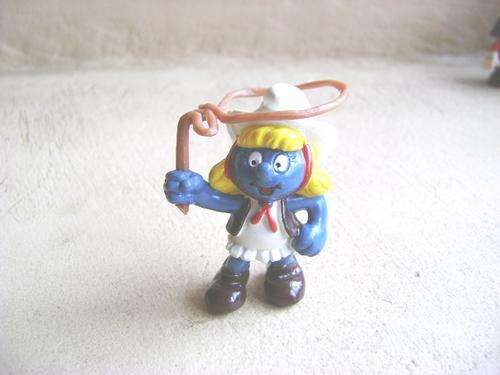 VINTAGE 1981 PEYO SCHLEIGH HK COWGIRL SMURFETTE