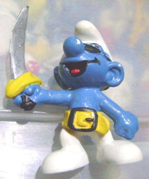 VINTAGE PEYO BULLY WG PIRATE YELLOW BELT VARIATION SMURF