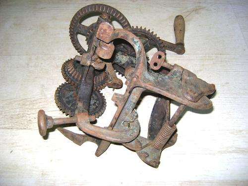 1901 McCORMICK SICKLE BAR/BLADE SHARPENER