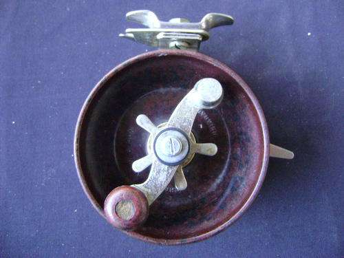 CHARLES ALVEY & SON BRISBANE SIDE CAST BAKELITE SURF FISHING REEL