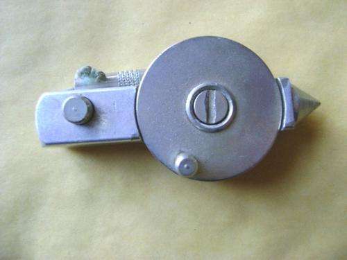 VINTAGE BOWLS DISTANCE BALL MEASURE