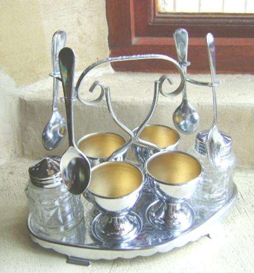 VINTAGE CLASSIC ENGLAND BREAKFAST SET IN CHROMIUM PLATED