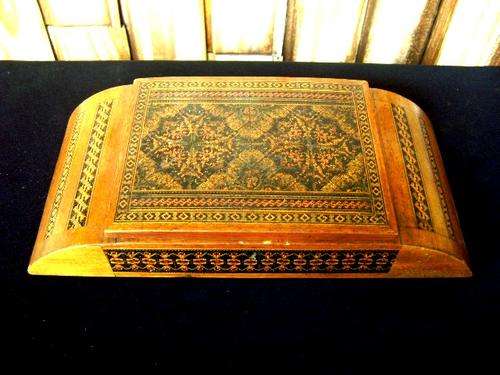 VINTAGE ITALIAN FINE INLAY JEWELERY/TRINKET BOX