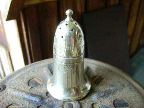 VINTAGE NCO`S COLLEGE PEPPER POT JUBILEE EPNS