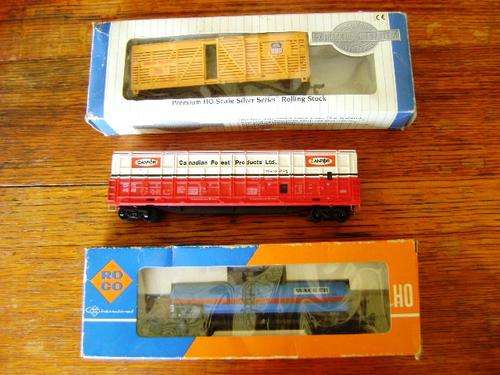 MIXED H/O TRAIN LOT ROCO INTERNATIONAL, BACHMANN, CANDIAN FOREST