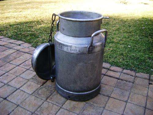 VINTAGE H&H 5 GALLON GALV. MILK CAN